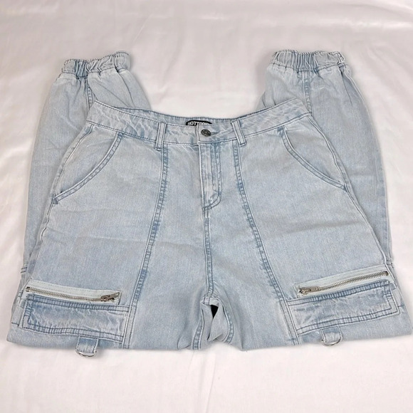 HOT TOPIC Washed Blue Cargo Jogger Pants Denim Jeans - Picture 2 of 12